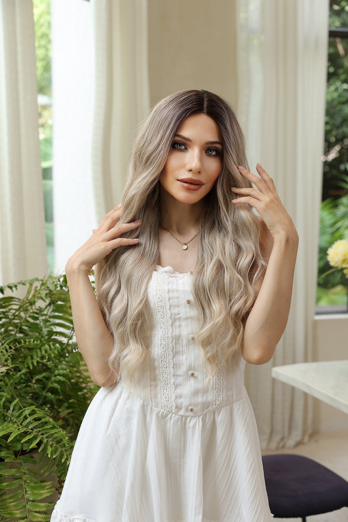 Long Blonde Wig with Dark Roots and Highlights – Synthetic Blend